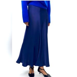 Zara NWT Satin Effect Midi Skirt size M